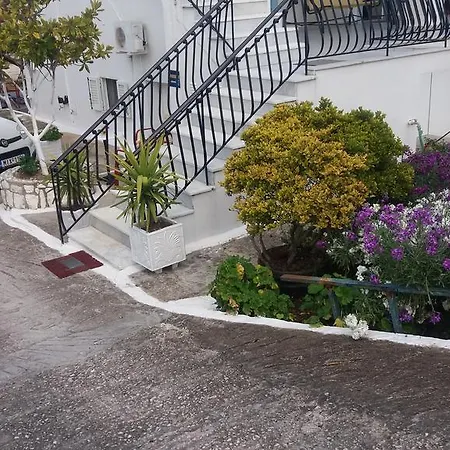 Pantelatos Apartman *