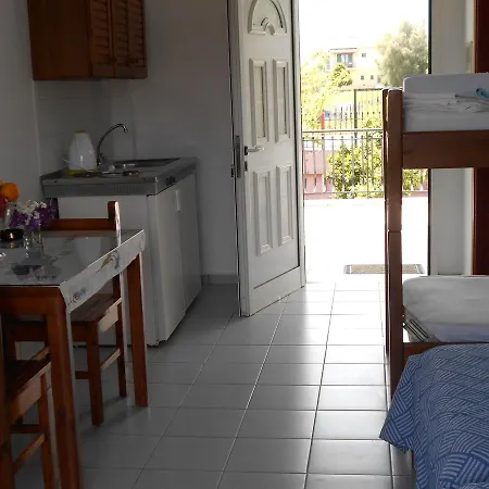 Pantelatos Studios Appartement